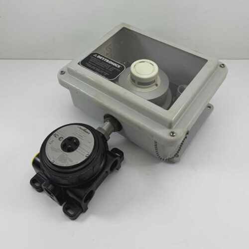 DET-TRONICS U5006A1001-R EX-PROOF AIR DUCT SMOKE DETECTOR