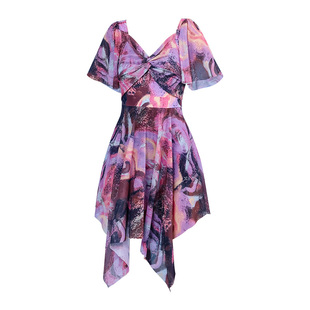 特步保守泳衣女2026年新款时尚印花显瘦连体裙式遮肚度假温泉泳装