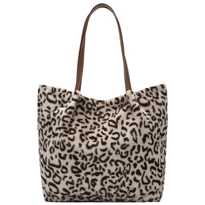 2025年冬季新款女士短毛绒单肩包