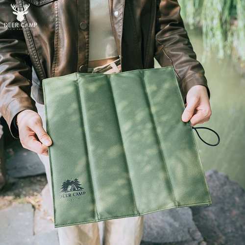 BaiLu可折叠小坐垫户外踏青爬山旅行防潮露营春游潮凉隔隔垫子