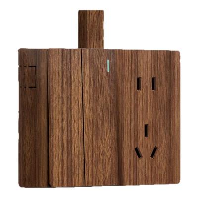 国际电工86型胡桃木纹超薄插座