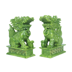 天然一对玉石麒麟家居进宅装饰品