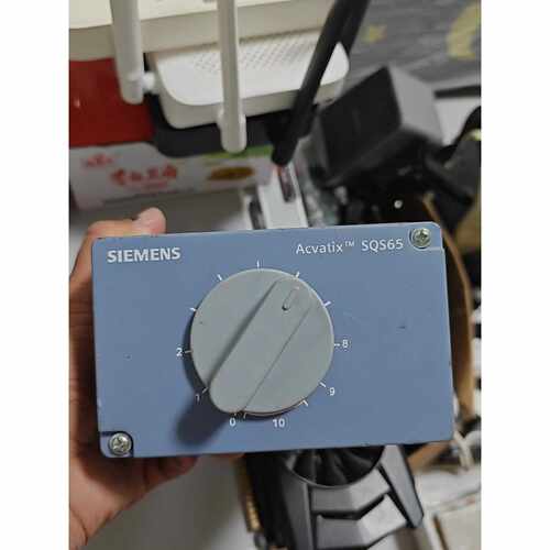 在线议价西门子电动阀门执行器，型号SQS65，成色如图。还有1个，