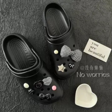 可爱黑粉kitty洞洞鞋鞋花鞋扣高级感鞋子装饰diy不撞款洞门百搭