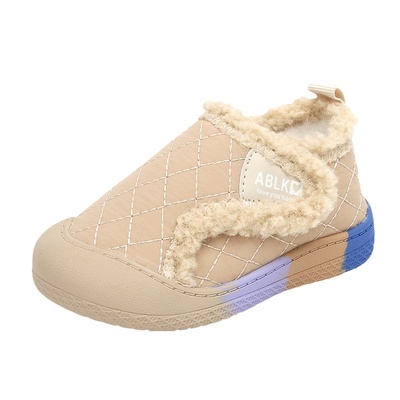 粉元素秋冬休闲运动柔软