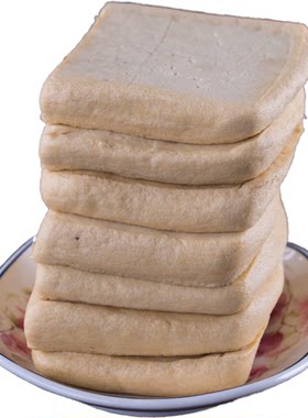 买臭豆腐送辣椒面又香又臭云南