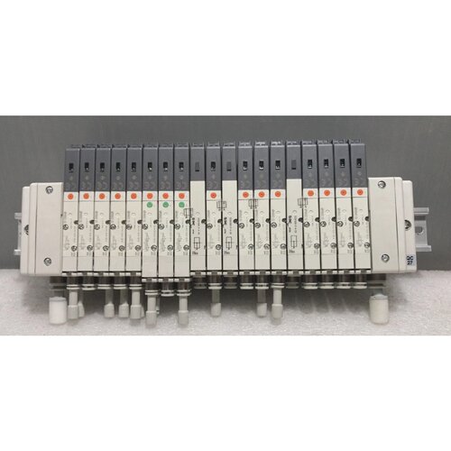 SMC Manifold SQ11415LO1C6Q  SSQ1000P4C6  SQ1A415LO1C6Q