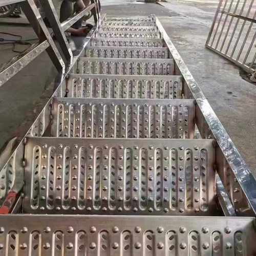 加厚不锈钢地沟盖板酒店水槽厨房下水道地漏井盖饭店盖排水沟盖板