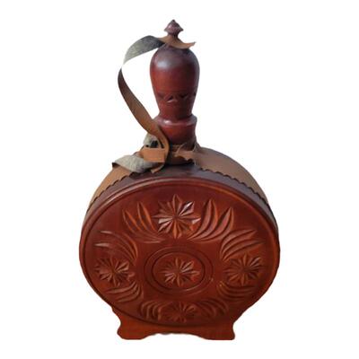 美国代购饮水壶雕刻木制