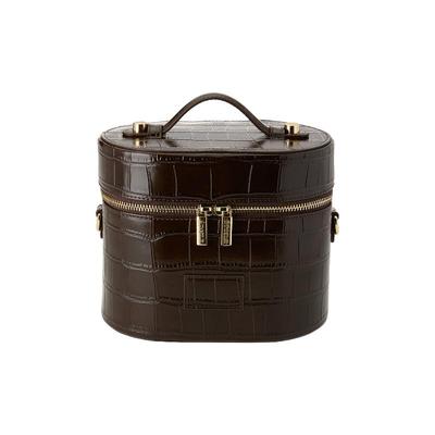 ETOILE COLLECTIVE OVAL TOILETRY CASE 化妆包 巧克力色REVOLVE