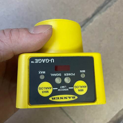 溢价-BANNER邦纳超声波传感器QT50ULBQ6未用