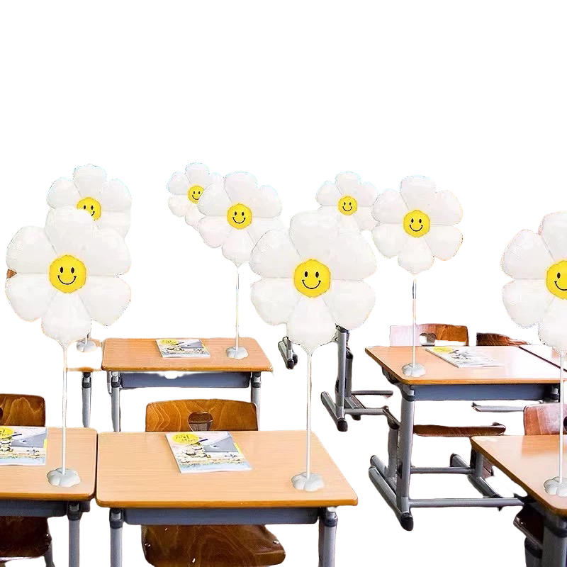 雏菊彩色太阳花气球小桌飘教室