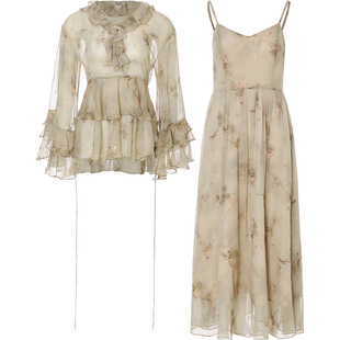 从那以后法式长袖碎花吊带连衣裙高级感度假裙子上衣两件套女春季