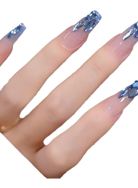 气质显白美甲钻浅蓝色玻璃钻