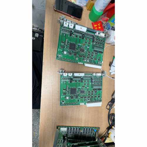 询价主板 NFV1EF有4个