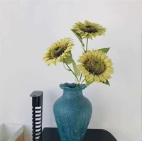 60 см высотой 3 головы в темно -зеленых