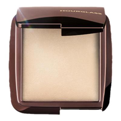 HOURGLASS柔光亮采蜜粉饼