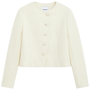 bebe2025秋冬新款女士含羊毛羊驼毛仿珍珠扣小香风外套472304