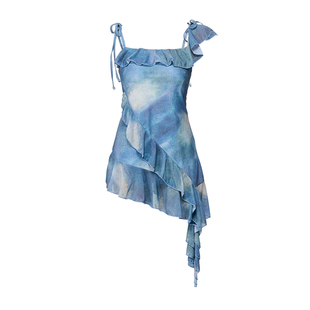 泳衣女款2025年新款爆款甜辣风裙式平角显瘦吊带海边沾染蓝色显白