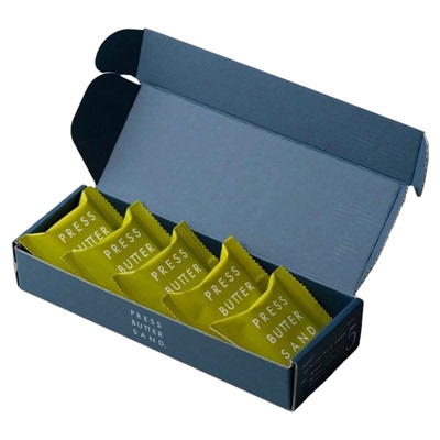 网红零食日本焦糖奶油夹心饼干