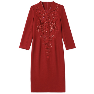 贵夫人毛呢长袖连衣裙冬季v领妈妈大码中长婚宴亮片绣花礼服