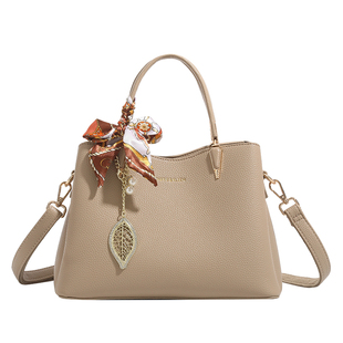 香港牌母亲节礼物包包女26新款轻奢高级感妈妈包女士斜挎包手提包