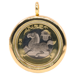 山鬼花钱保护壳吊坠挂绳项链铜钱马年纪念币外壳硬币边框嘎乌盒子