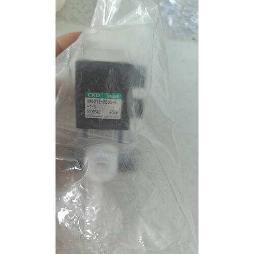 询价下单全新CKD气动阀 AMD012-8BUS-4，原装正品，实物