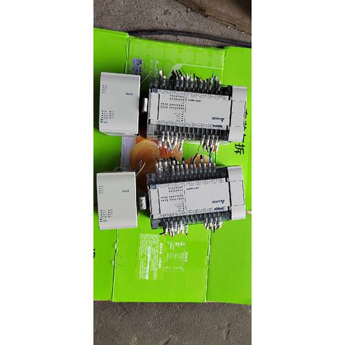 40EH00T3 台达 DVP一 运费到付 有两个 标功能包好