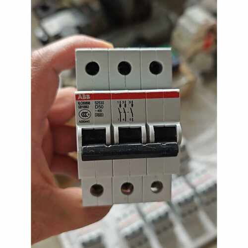 ABB微型断路器S253S-D50，3P，额定电流50A，拆