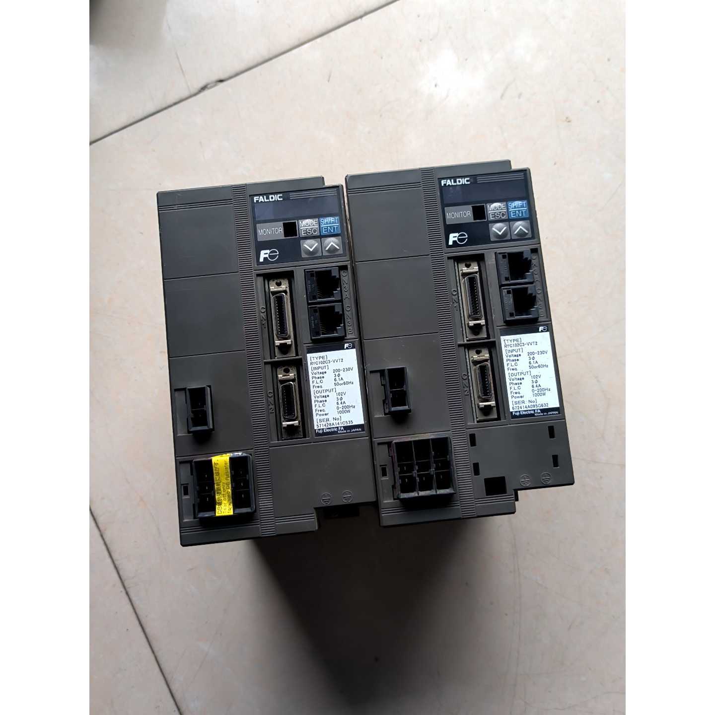 〔议价-可维修〕富士1000w伺服驱动器 RYC102C3-VVT2