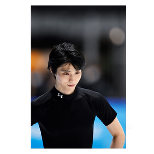 现货 【外图日版】 (挂历版)羽生结弦挂历 2022-2023年 附赠羽生选手照片的A4大小的透明文件夹 特典つき 羽生結弦 2022-2023