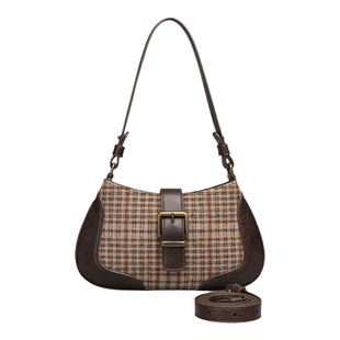 品牌清仓特价~秋冬美拉德风包包女复古毛呢腋下单肩包链条斜挎包