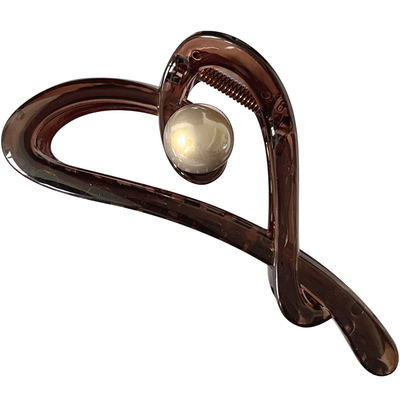 高级感气质镂空爱心珍珠抓夹盘发