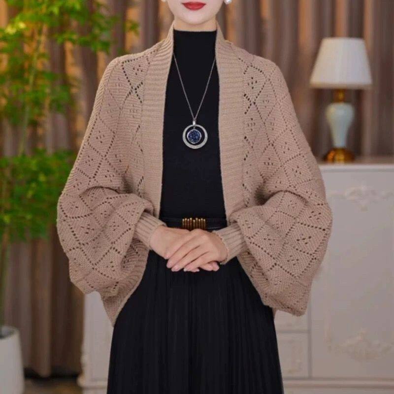 秋冬2025新款针织密织方格披肩时尚百搭护颈保暖洋气围巾外搭开衫