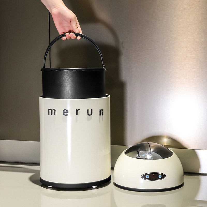 英国智能感应垃圾桶厨房卫生间防臭家用奢大容量带厕所客厅轻盖