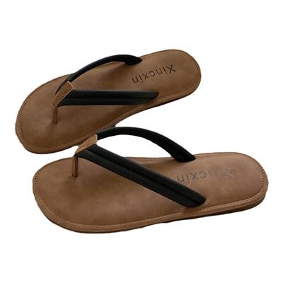 软软踩屎感人字拖女2024