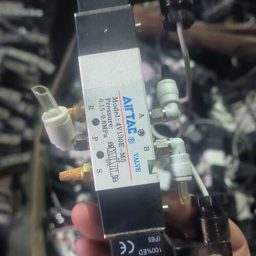 【议价-可维修】4V130E DC24V 电子配件  /均有货