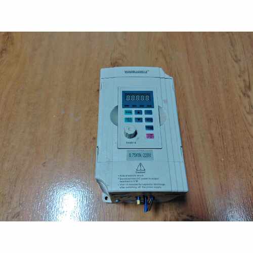 询万鑫变频器WX300WX007M2功率0.75kw22