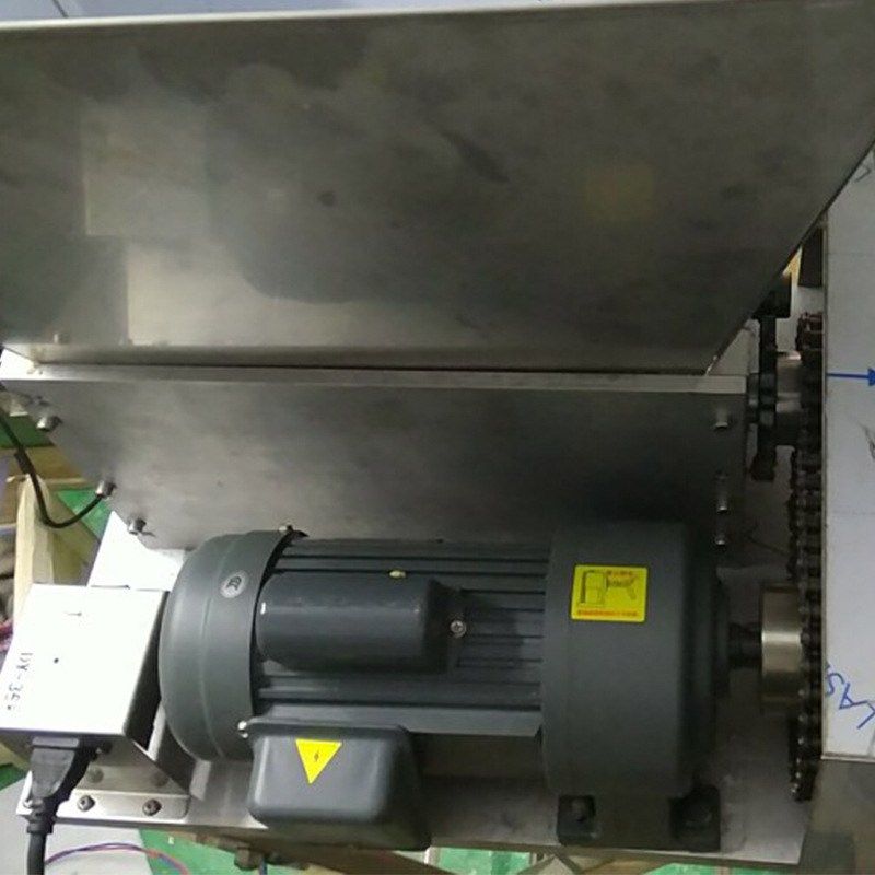 掌柜推荐碳钢对棍商用研磨机 麦芽啤酒破碎器 玉米粉碎机谷物磨粉