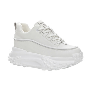 真皮小白鞋女鞋子内增高厚底2025新款春秋爆款运动旅游休闲老爹鞋