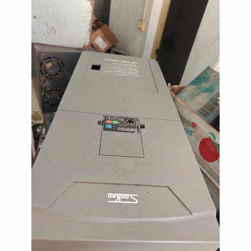 三基变频器VM060900N4功率90kw3PH38议价