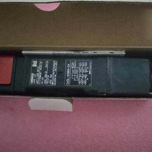 议价全新原装正品 D4SL-N2NDA-D4 现货