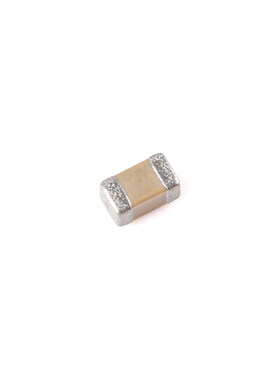 0402贴片电容10uF(106)±20%10V