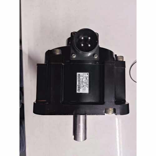 询价安川5系2.9KW伺服电机SGMGV-30ADC61，设备