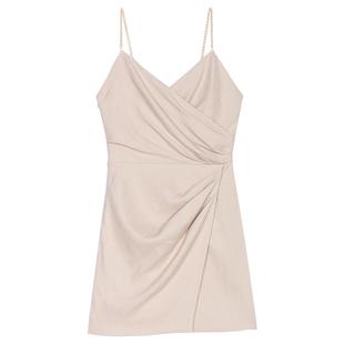 Maje春夏女装法式气质亚麻混纺米黄色V领气质金色链条吊带连衣裙