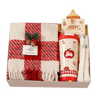 新年冬日围巾生日礼物推荐送女生闺蜜高颜值送女朋友实用暖冬礼盒