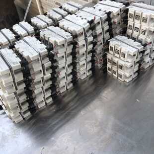FF100R12RT4（4个）、FF75R12RT4（2个）