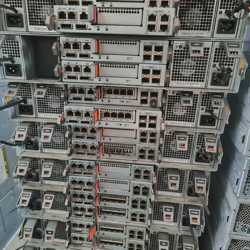 议价S5500T存储控制器0305G08CSTL1CONT维修