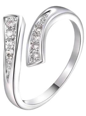 D色莫桑石交叉戒指日韩新款